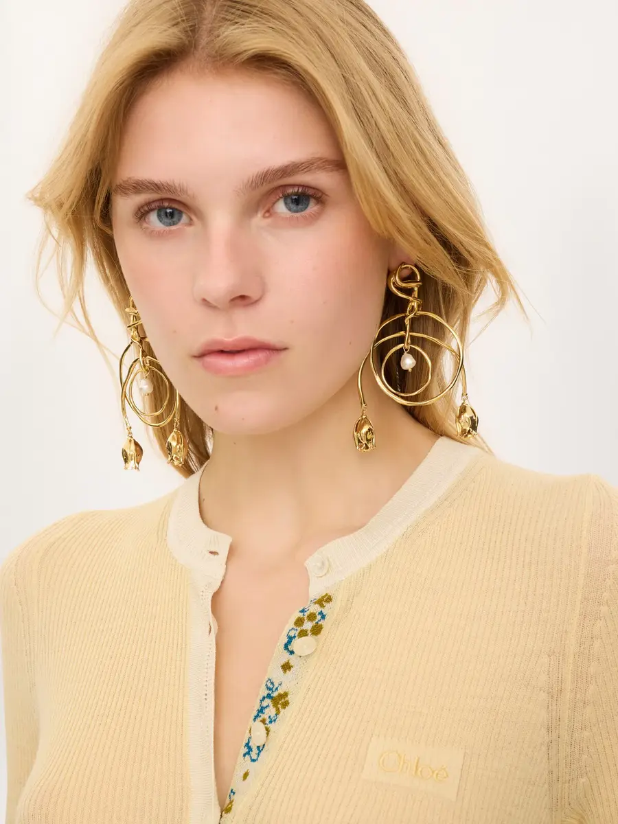 Chloé The Chloé Tulip earrings | Thumbnail 3 Chloé The Chloé Tulip earrings | Thumbnail 3