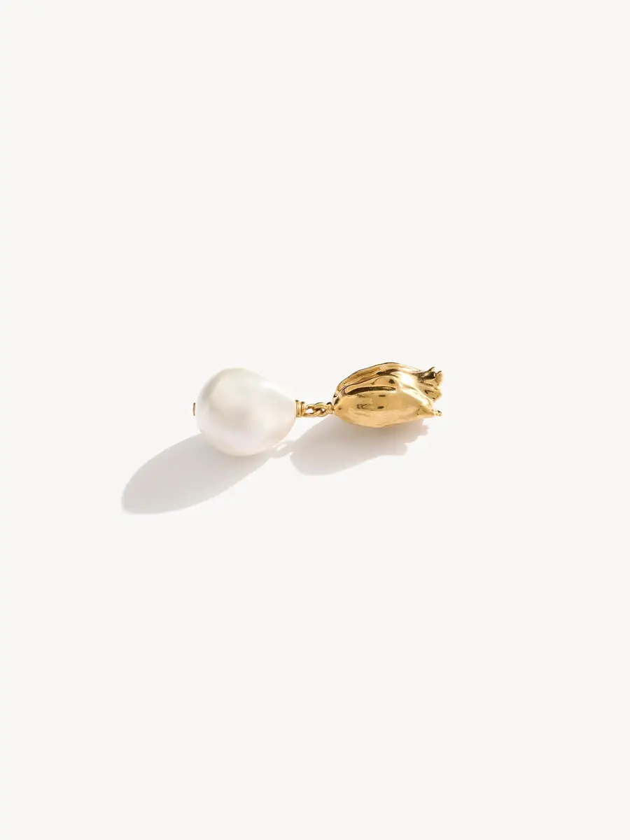 Chloé The Chloé Tulip earrings | Thumbnail 4 Chloé The Chloé Tulip earrings | Thumbnail 4