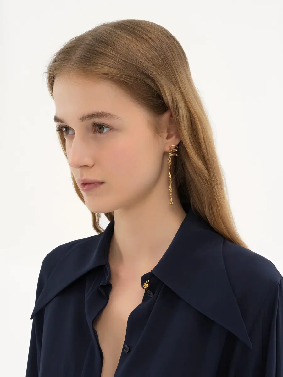 Chloé The Chloé Iconic dangling earrings | Thumbnail 3 Chloé The Chloé Iconic dangling earrings | Thumbnail 3