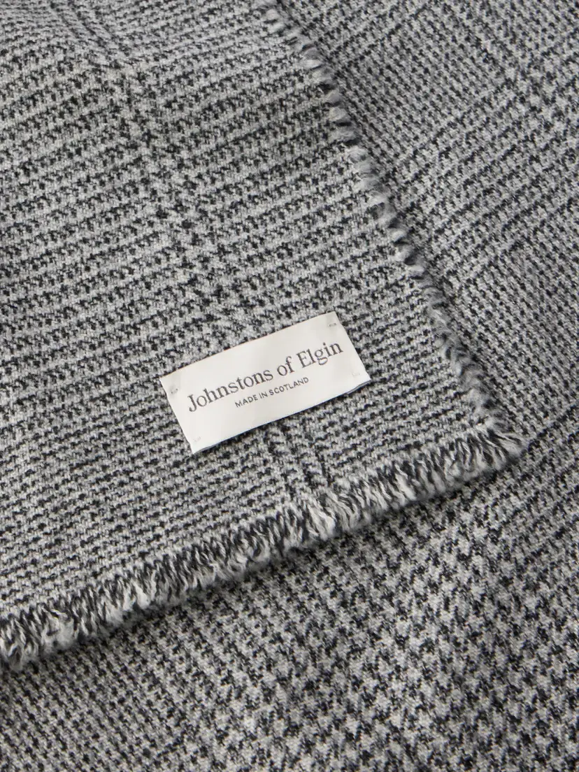 Johnstons of Elgin Scalpay Frayed Checked Wool And Cashmere-blend Scarf - Gray | Thumbnail 4 Johnstons of Elgin Scalpay Frayed Checked Wool And Cashmere-blend Scarf - Gray | Thumbnail 4