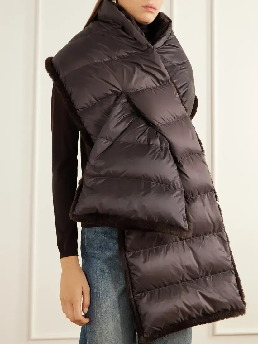 Max Mara Piacere Quilted Shell-trimmed Plush Scarf | Thumbnail 3 Max Mara Piacere Quilted Shell-trimmed Plush Scarf | Thumbnail 3