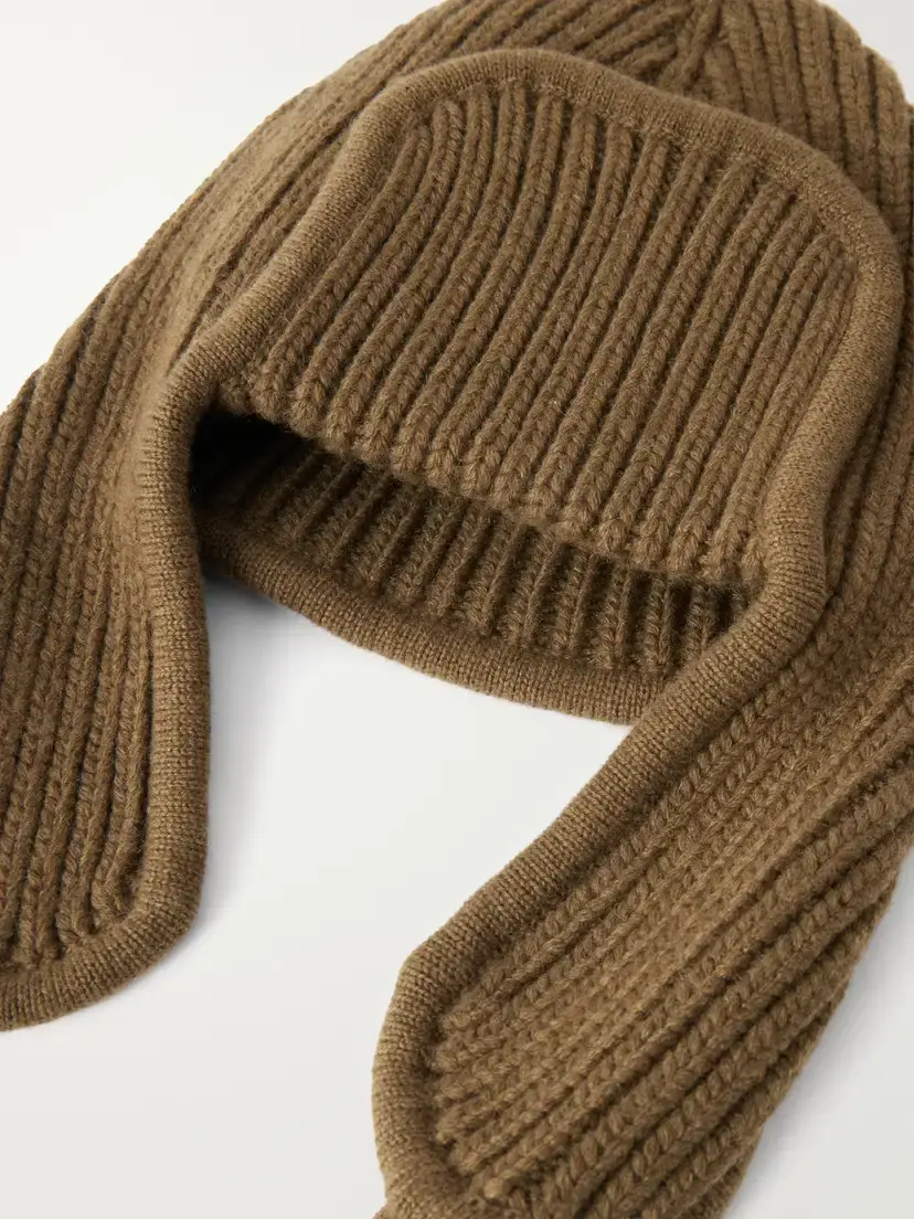 Johnstons of Elgin Delwar Ribbed Cashmere Trapper Hat | Thumbnail 3 Johnstons of Elgin Delwar Ribbed Cashmere Trapper Hat | Thumbnail 3