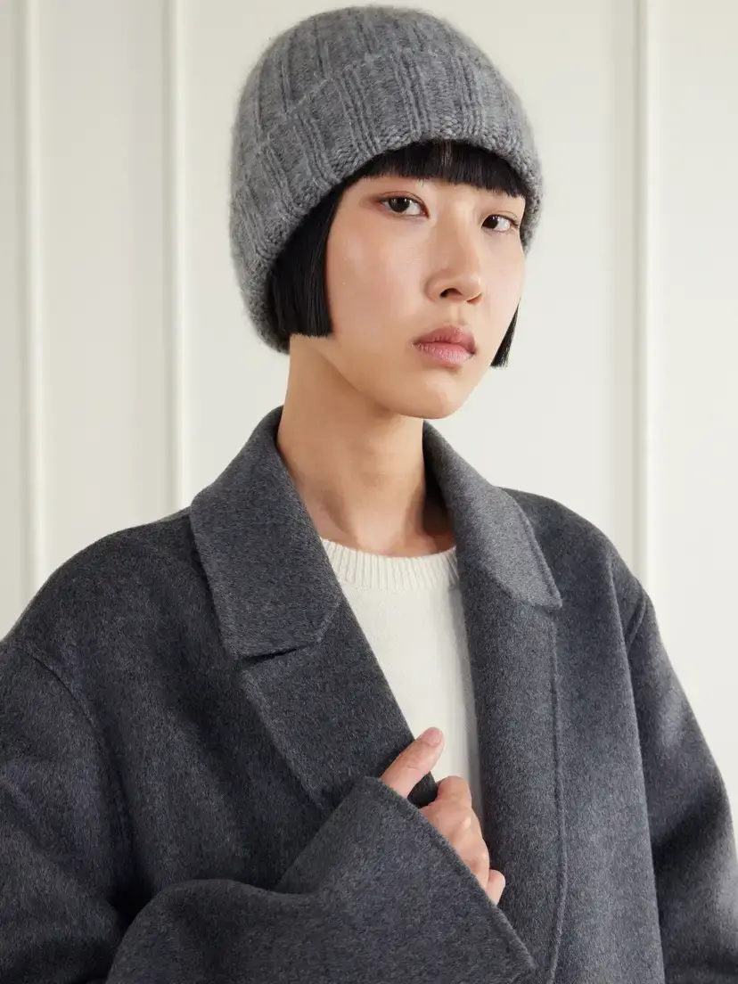 Johnstons of Elgin Bhaltair Ribbed Cashmere And Silk-blend Beanie - Gray | Thumbnail 2 Johnstons of Elgin Bhaltair Ribbed Cashmere And Silk-blend Beanie - Gray | Thumbnail 2