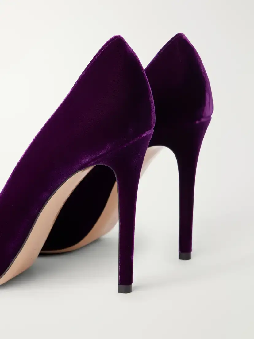 Gianvito Rossi Gianvito 105 Velvet Pumps | Thumbnail 5