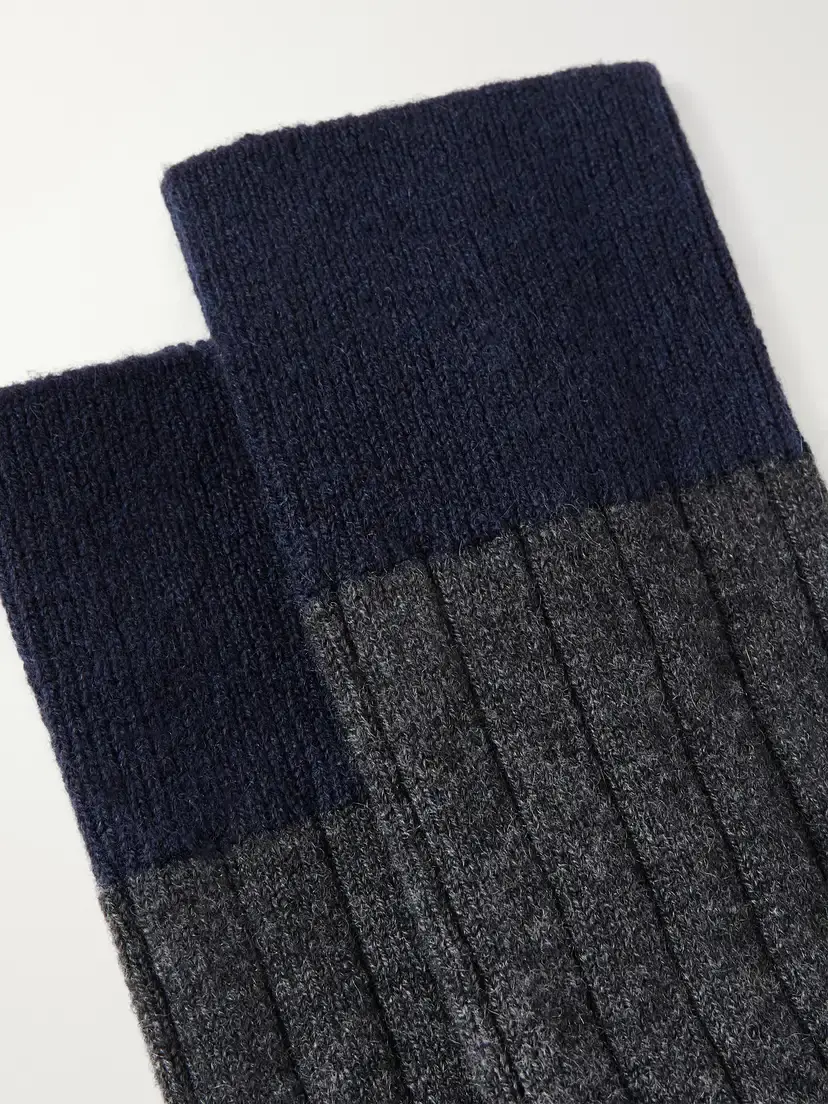 Johnstons of Elgin Ainsley Two-tone Cashmere-blend Socks | Thumbnail 2 Johnstons of Elgin Ainsley Two-tone Cashmere-blend Socks | Thumbnail 2