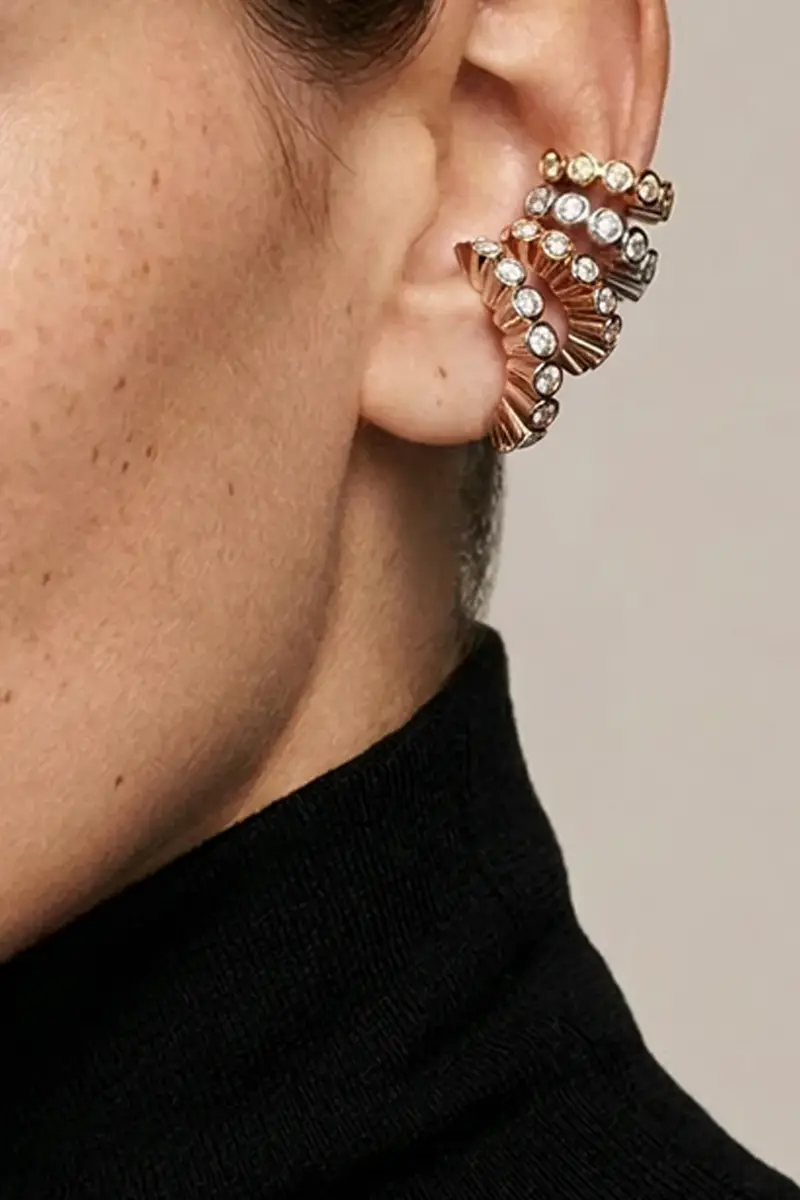 MAISON MARCELLE Diamond Ribbed Serti Clos Ear Cuff | Thumbnail 4