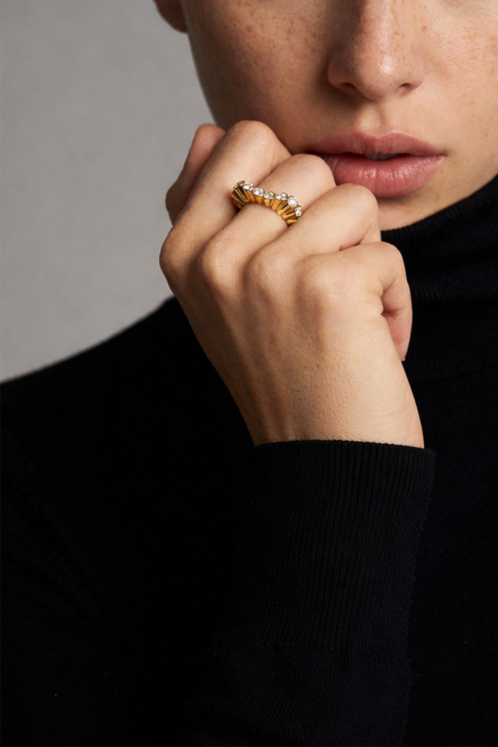 MAISON MARCELLE Diamond Small Dome Serti Clos Ring | Thumbnail 3 MAISON MARCELLE Diamond Small Dome Serti Clos Ring | Thumbnail 3