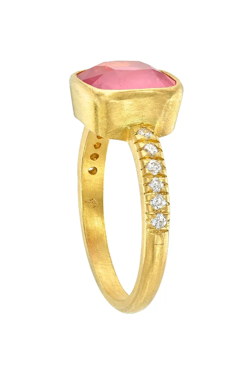 CAMILLE BEINHORN Mahenge Spinel Bezel Ring | Thumbnail 2 CAMILLE BEINHORN Mahenge Spinel Bezel Ring | Thumbnail 2
