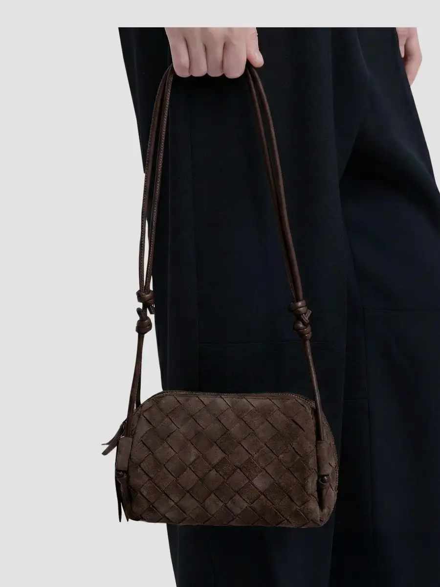 Bottega Veneta Women's Concert Suede Pouch | Thumbnail 3 Bottega Veneta Women's Concert Suede Pouch | Thumbnail 3