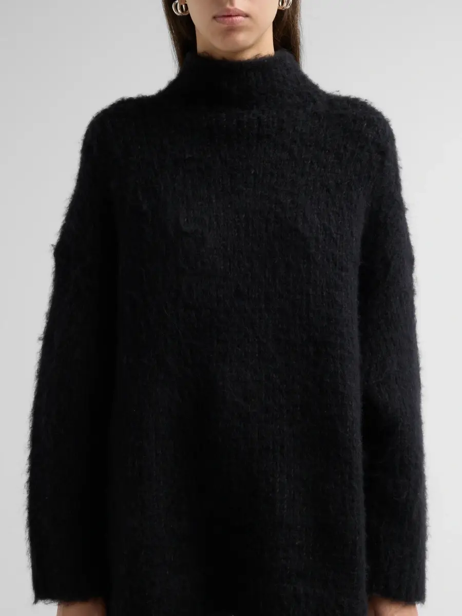 Vince Women's Mock Turtleneck Brushed Wool-Blend Oversized Sweater | Thumbnail 5 Vince Women's Mock Turtleneck Brushed Wool-Blend Oversized Sweater | Thumbnail 5