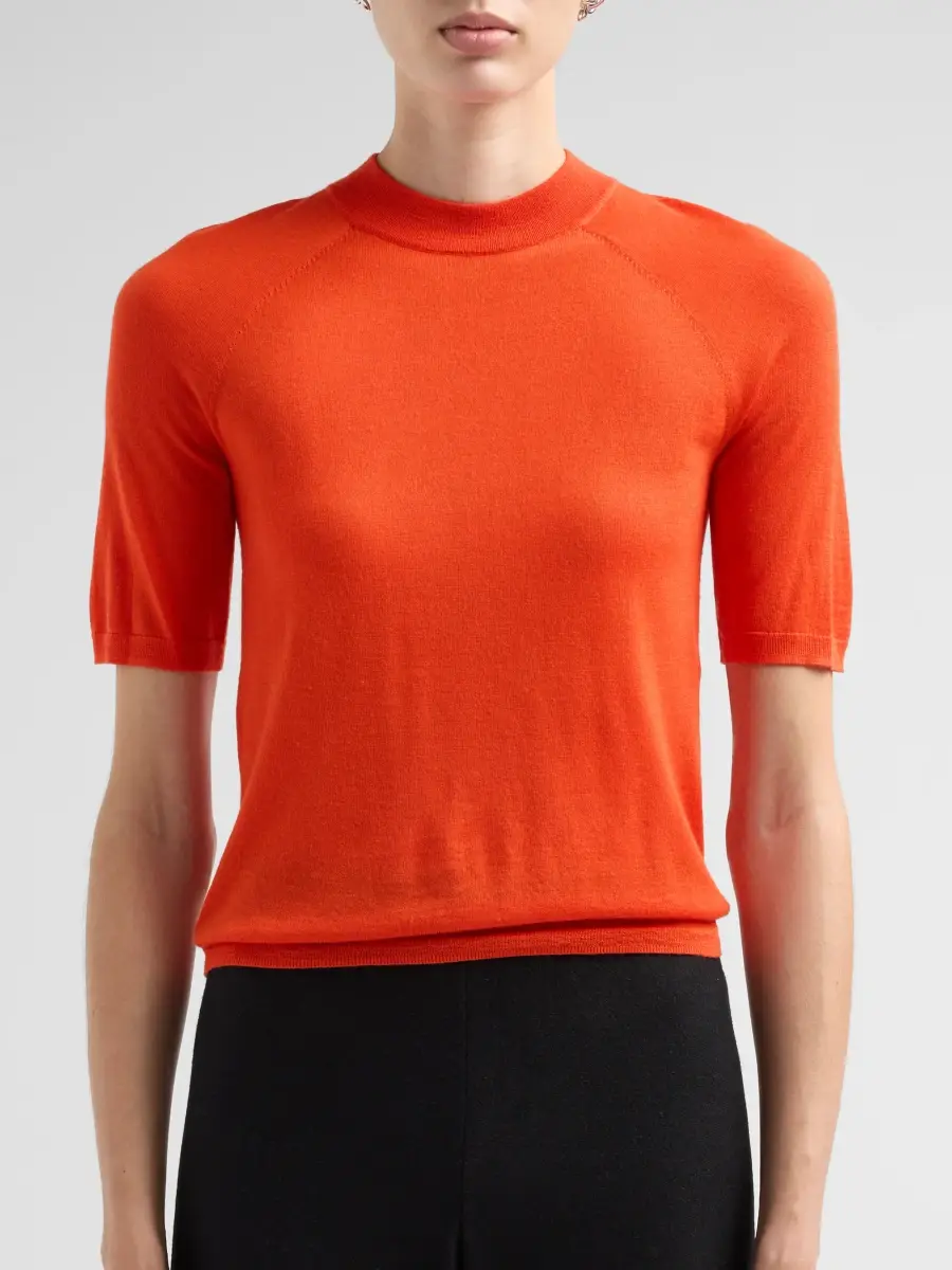 Vince Women's Crewneck Cashmere-Silk Sweater | Thumbnail 5 Vince Women's Crewneck Cashmere-Silk Sweater | Thumbnail 5