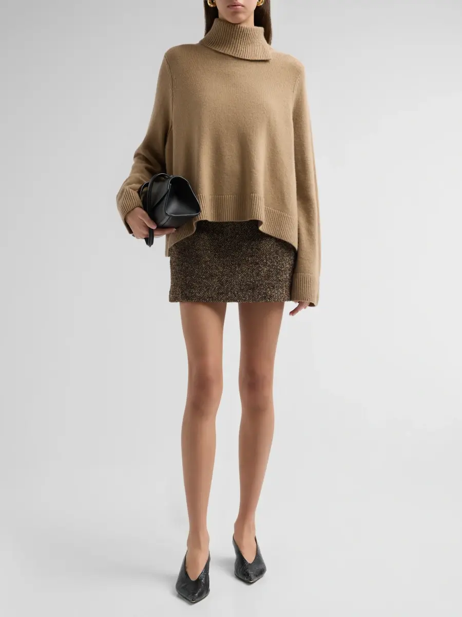 Vince Women's Swing Rib-Knit Wool-Cashmere Sweater | Thumbnail 2 Vince Women's Swing Rib-Knit Wool-Cashmere Sweater | Thumbnail 2