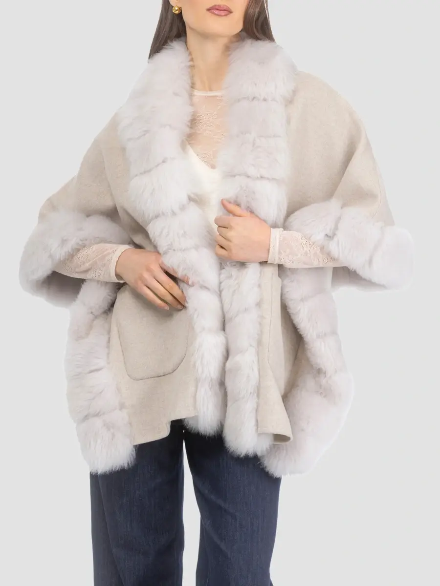 Gorski Women's Reversible Cashmere and Wool Shawl - Beige | Thumbnail 2 Gorski Women's Reversible Cashmere and Wool Shawl - Beige | Thumbnail 2