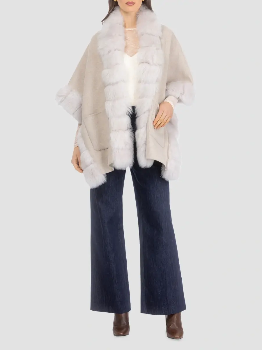 Gorski Women's Reversible Cashmere and Wool Shawl - Beige | Thumbnail 5 Gorski Women's Reversible Cashmere and Wool Shawl - Beige | Thumbnail 5