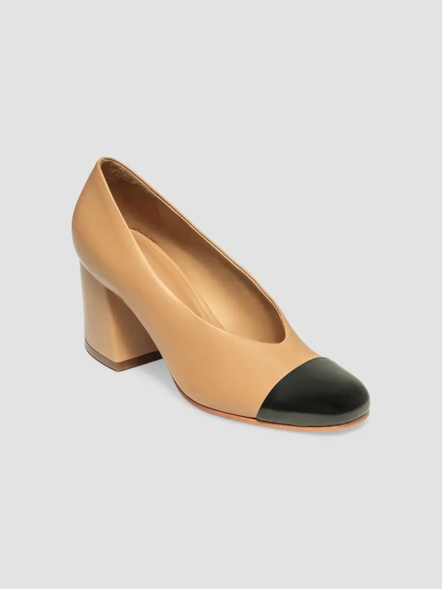 Bernardo Women's Murphy Toe Cap Pump | Thumbnail 2 Bernardo Women's Murphy Toe Cap Pump | Thumbnail 2
