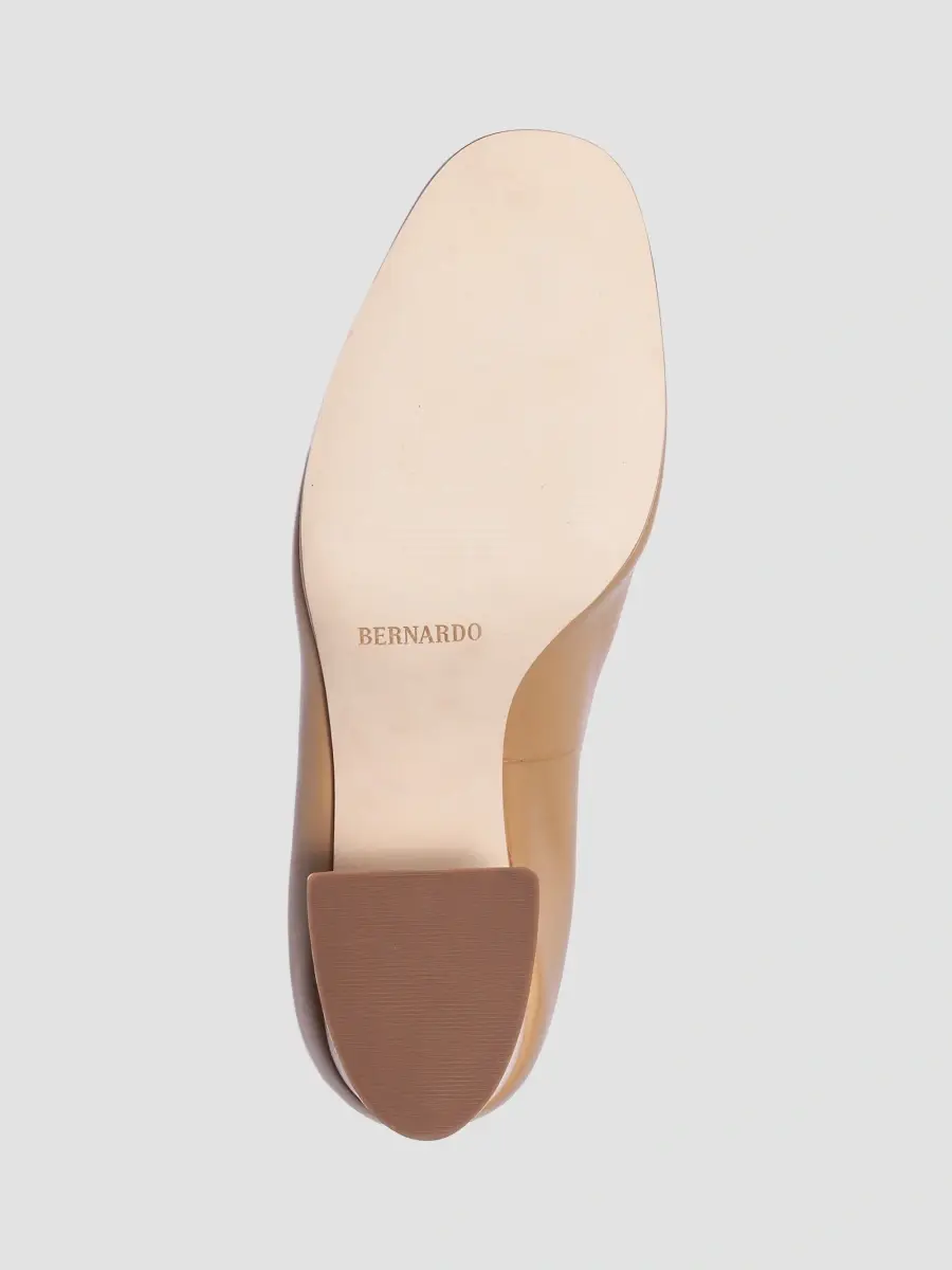 Bernardo Women's Murphy Toe Cap Pump | Thumbnail 4 Bernardo Women's Murphy Toe Cap Pump | Thumbnail 4