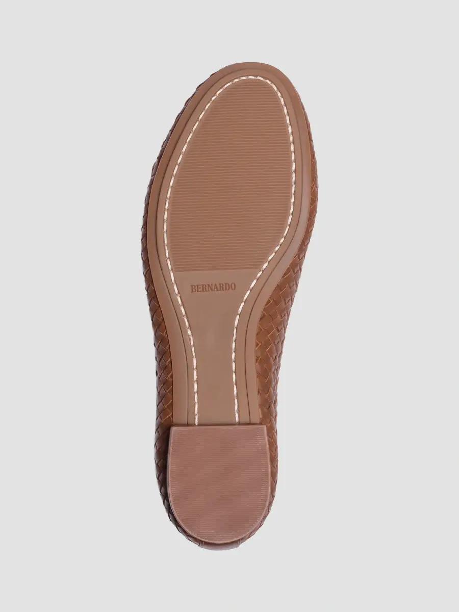 Bernardo Women's Blanche Woven Ballet Flats | Thumbnail 4 Bernardo Women's Blanche Woven Ballet Flats | Thumbnail 4