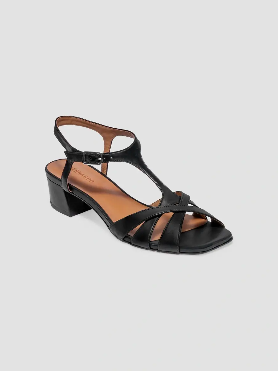 Bernardo Women's Jean Low Heel Sandals | Thumbnail 2