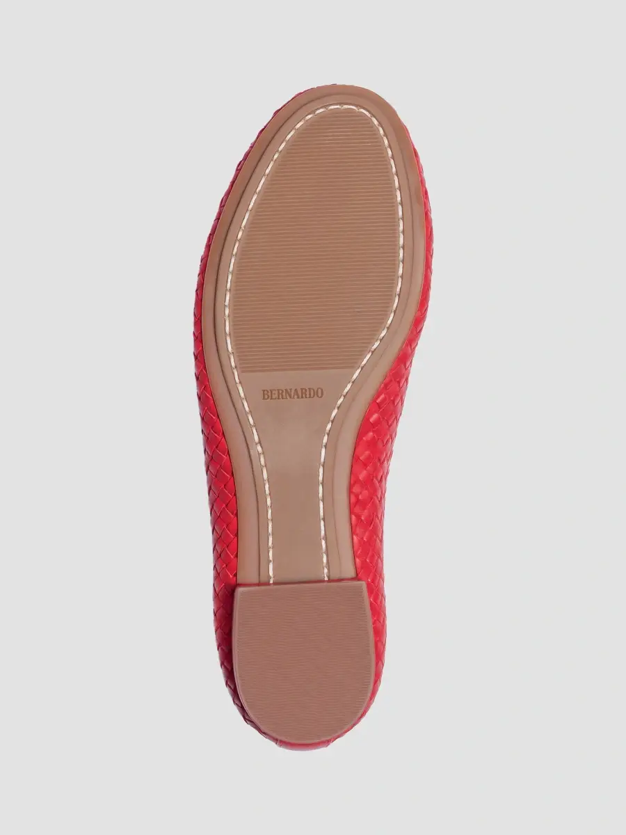 Bernardo Women's Blanche Woven Ballet Flats | Thumbnail 4 Bernardo Women's Blanche Woven Ballet Flats | Thumbnail 4