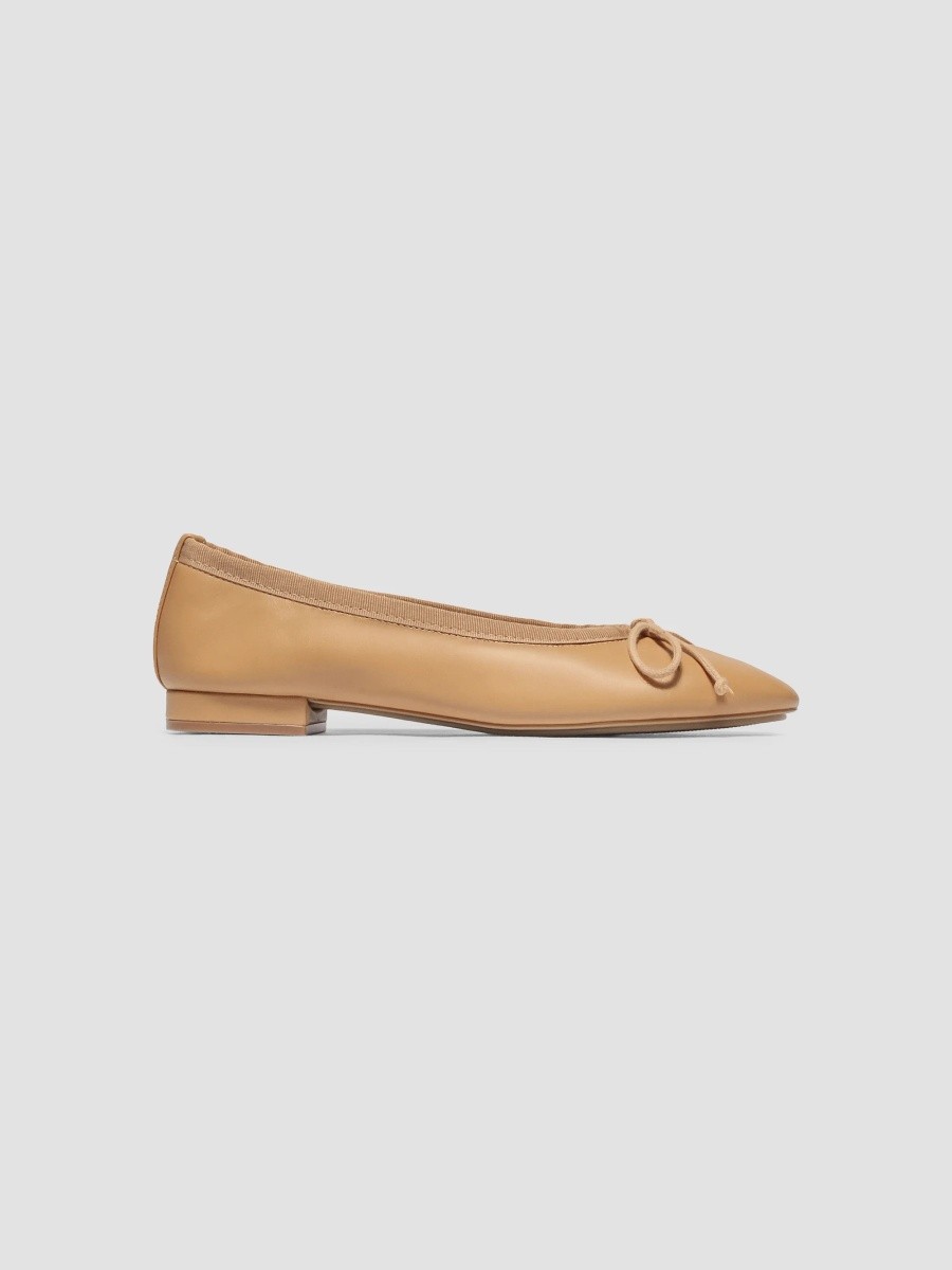 Women's Barbara Ballet Flats Women's Barbara Ballet Flats