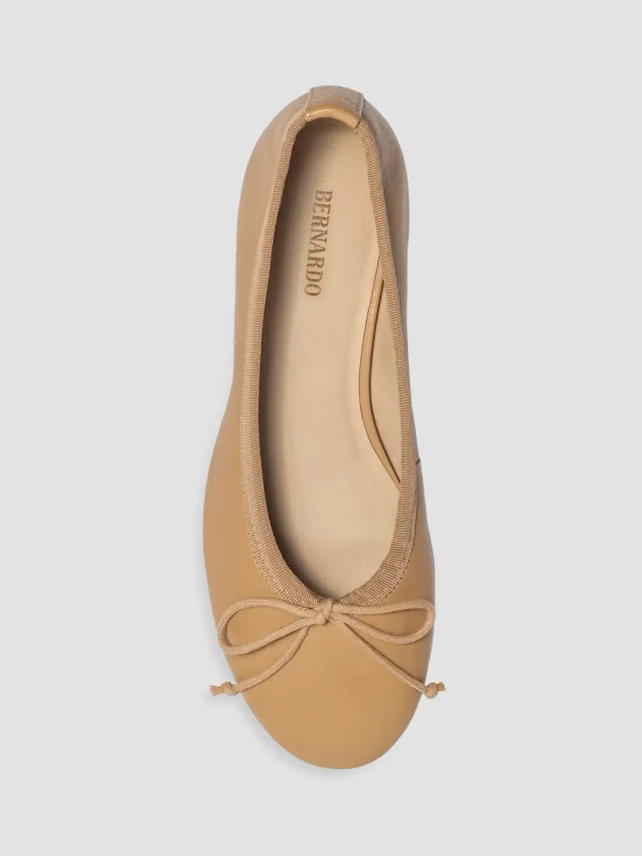 Bernardo Women's Barbara Ballet Flats | Thumbnail 3