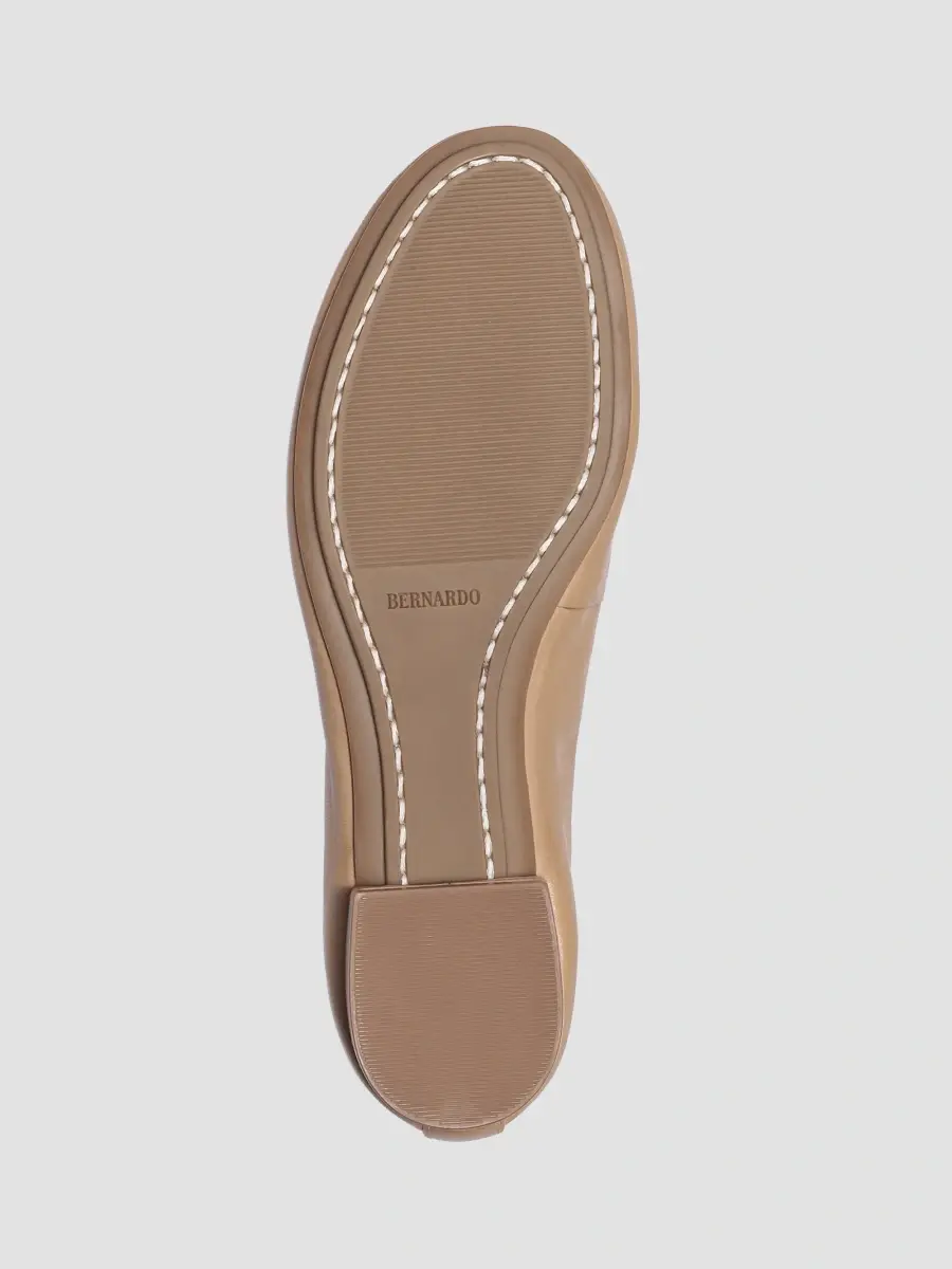 Bernardo Women's Barbara Ballet Flats | Thumbnail 4