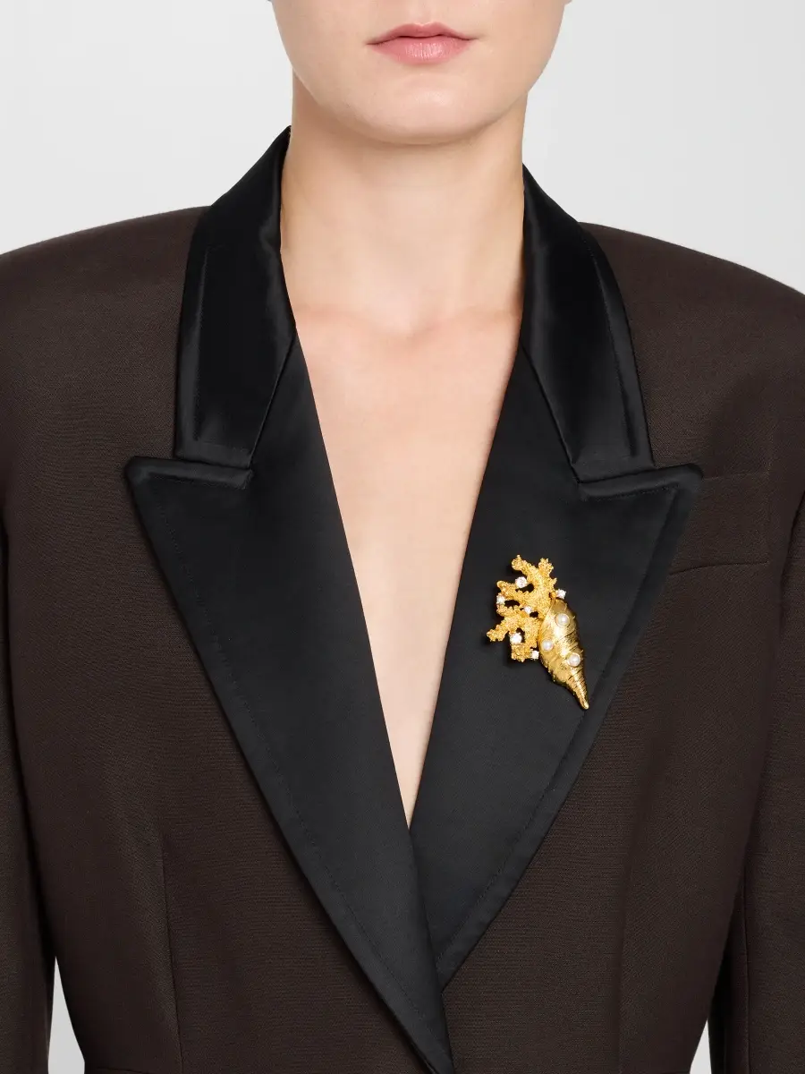 KENNETH JAY LANE Women's 18K-Gold-Plated, Glass Pearl & Crystal Conch Shell Brooch | Thumbnail 2 KENNETH JAY LANE Women's 18K-Gold-Plated, Glass Pearl & Crystal Conch Shell Brooch | Thumbnail 2