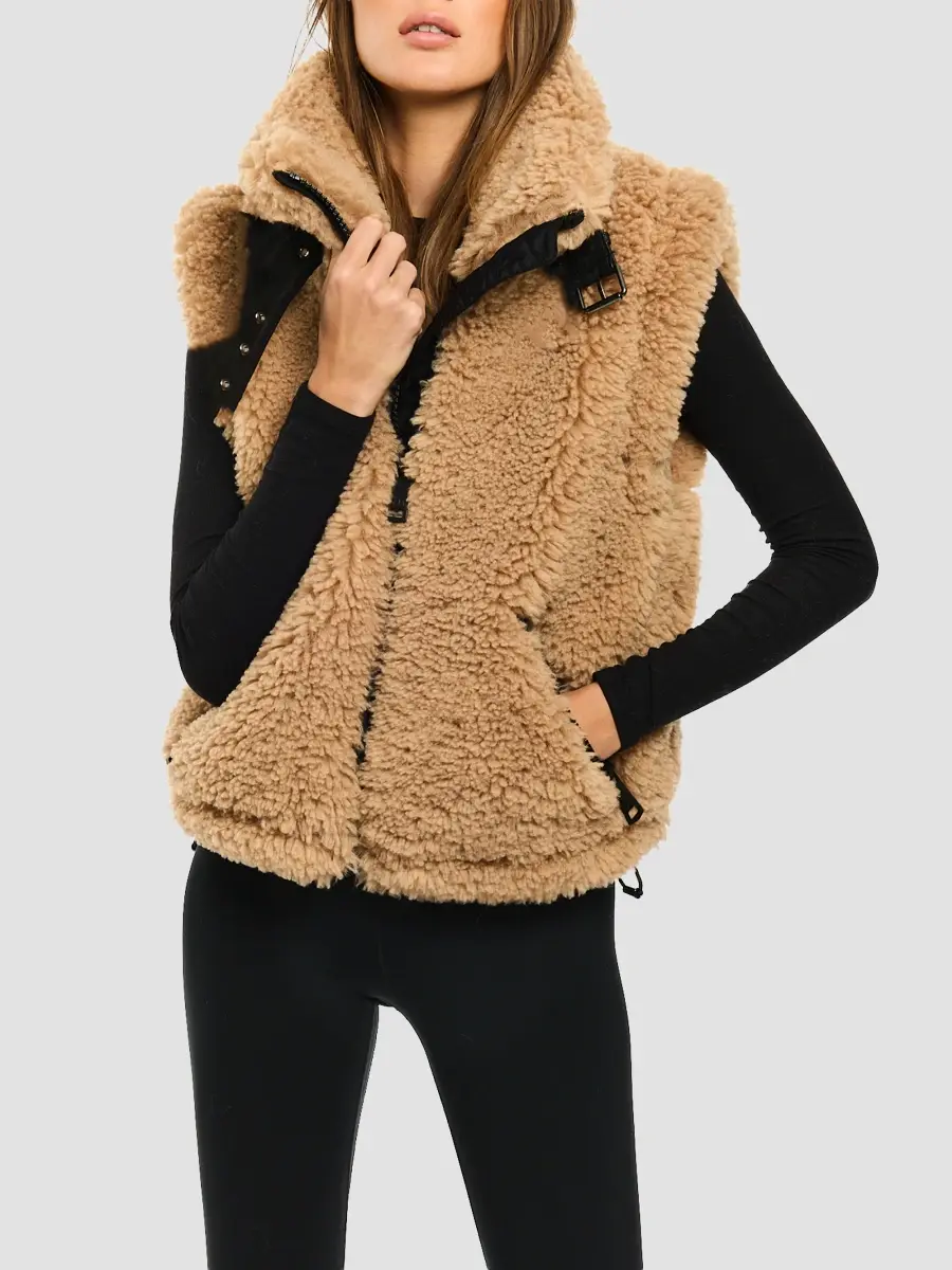Sam. SAM. Women's Sherpa Vest | Thumbnail 7
