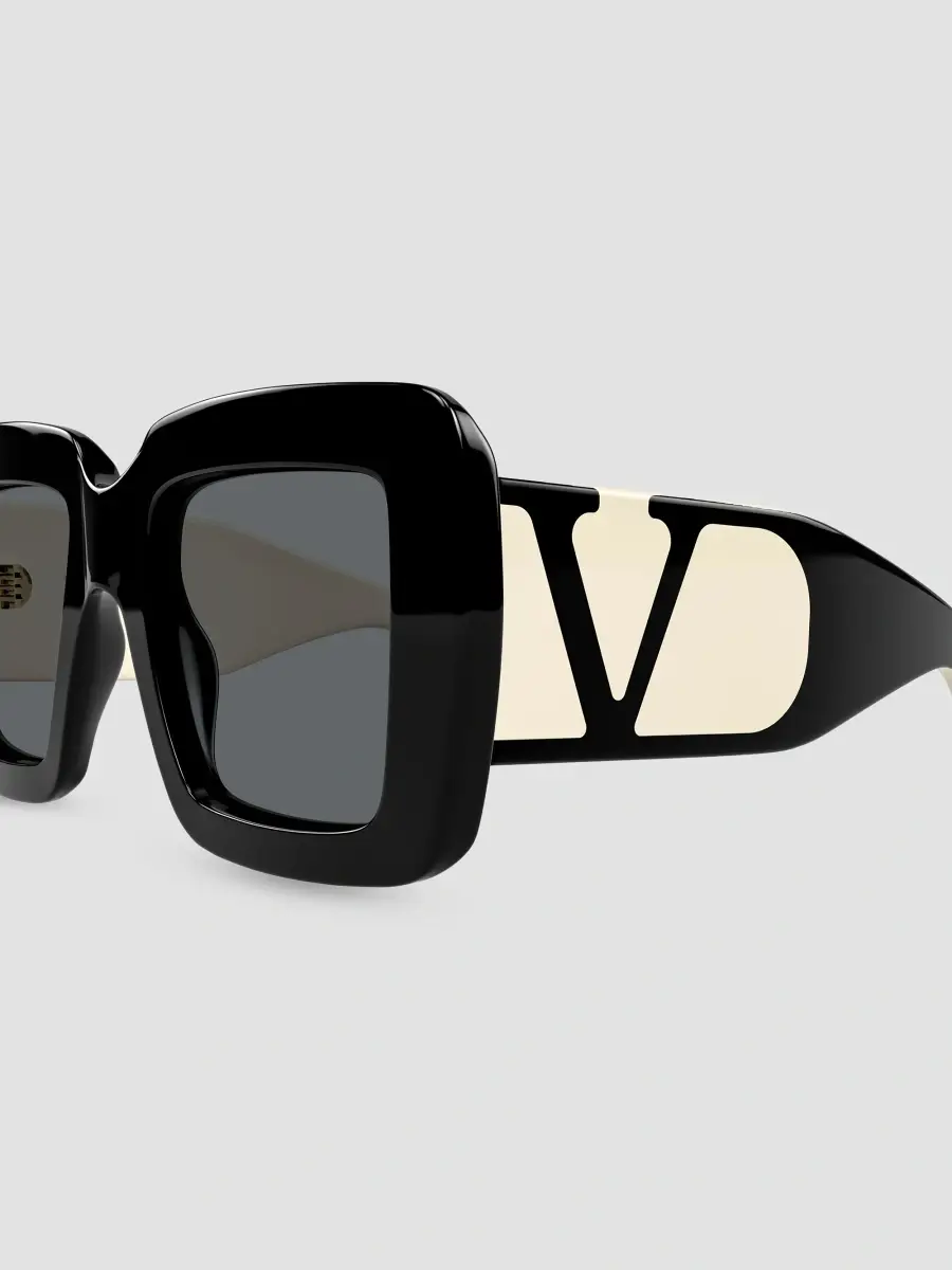 Valentino Women's V Logo 51MM Viva Superstar Squared Sunglasses | Thumbnail 3