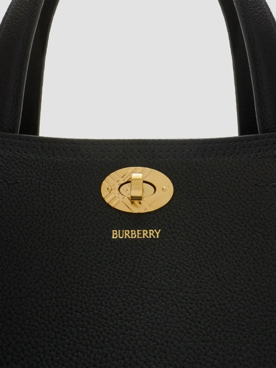 Burberry Women's Cotswolds Leather East-West Tote Bag | Thumbnail 5