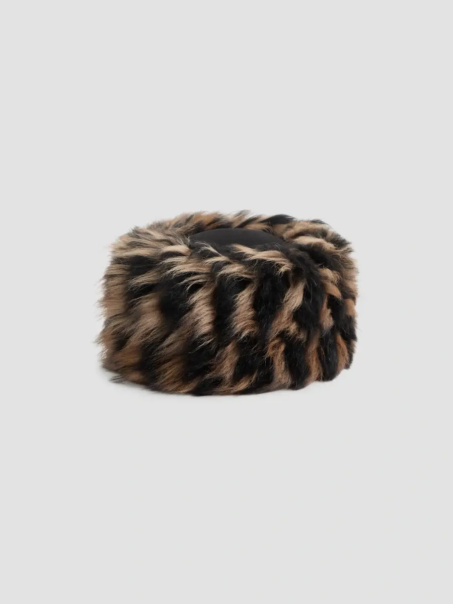Valentino Women's Lamb Fur Hat | Thumbnail 2 Valentino Women's Lamb Fur Hat | Thumbnail 2