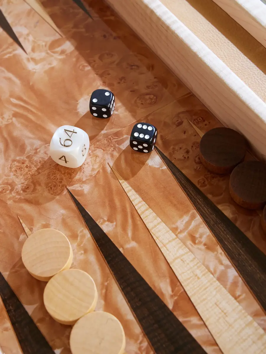 The Garnered Christopher Williams Burr and Maple Backgammon Set - Men | Thumbnail 4