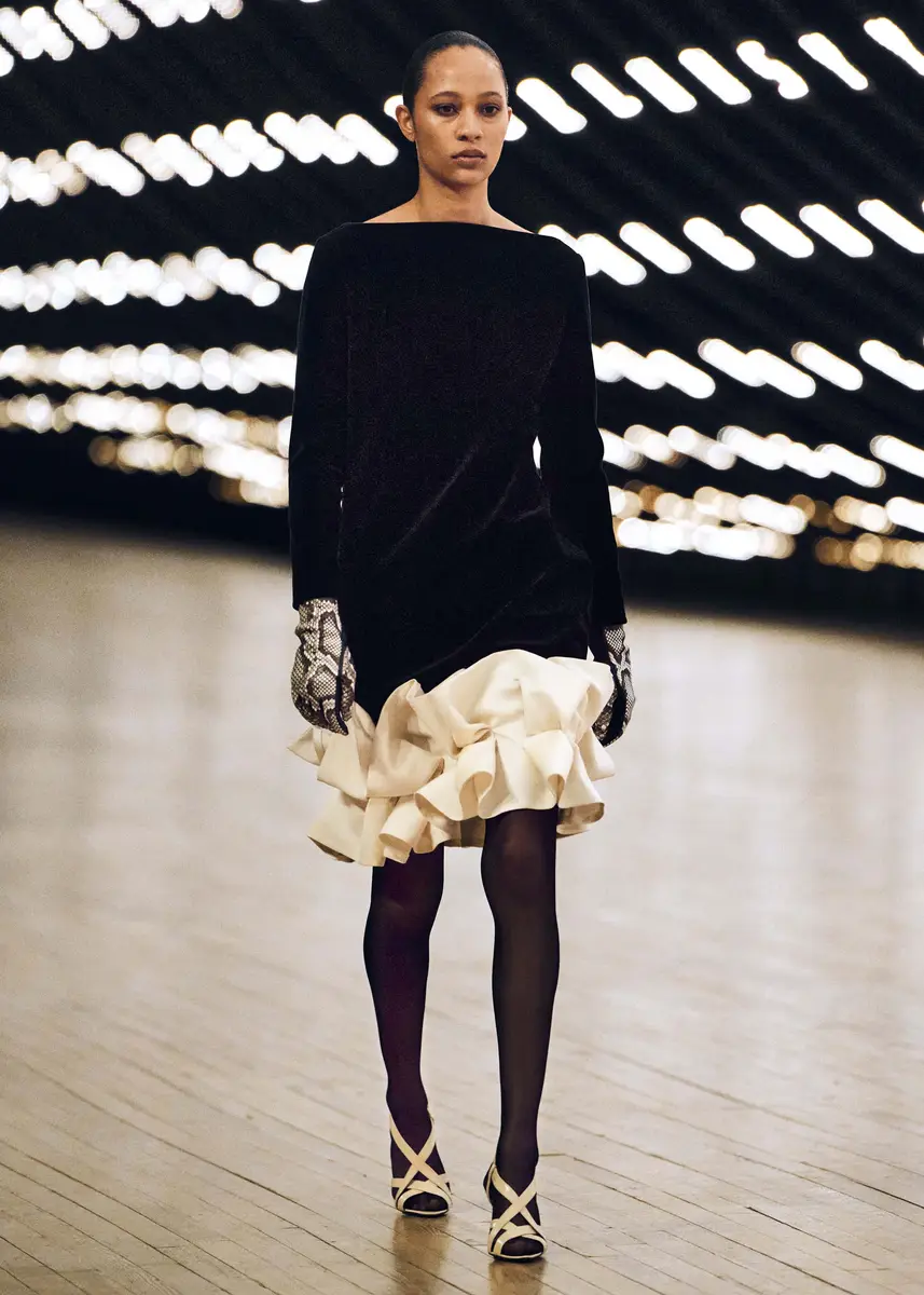 Khaite Valetta Dress In Black Velvet | Thumbnail 6 Khaite Valetta Dress In Black Velvet | Thumbnail 6