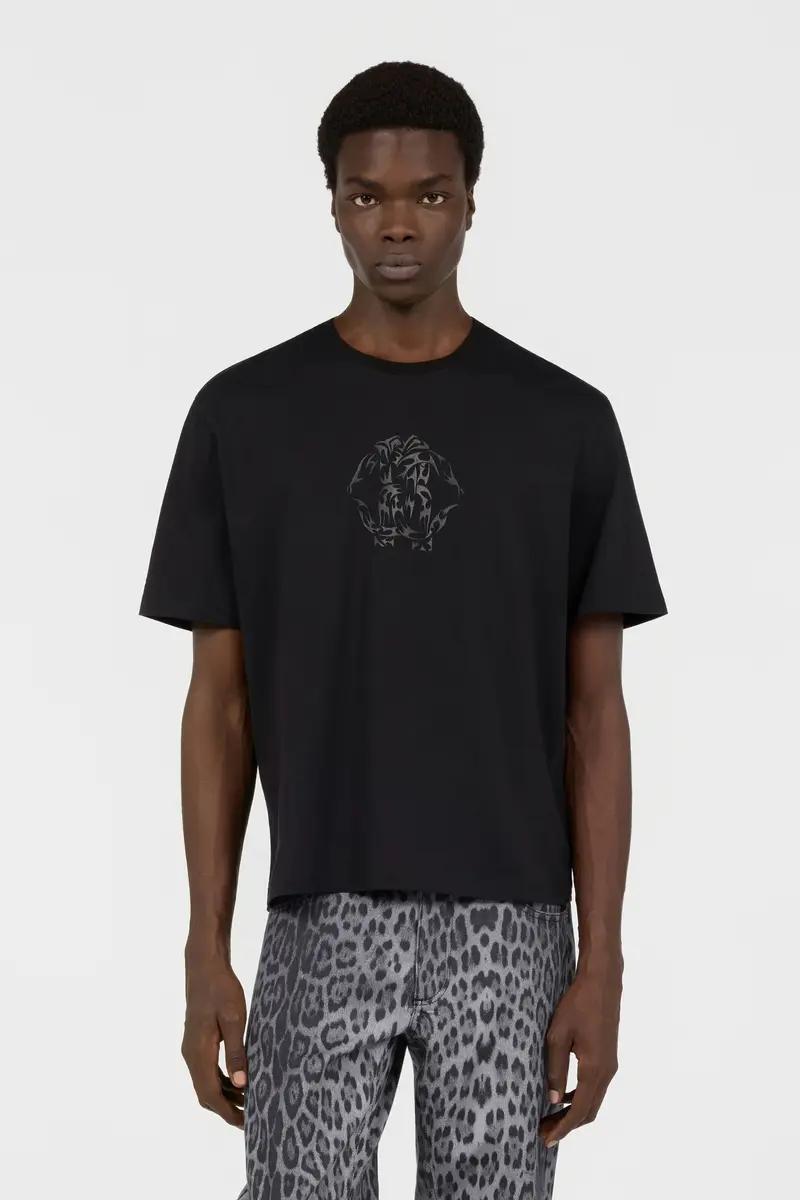 Roberto Cavalli Black T-Shirt Tonal Logo | Thumbnail 2 Roberto Cavalli Black T-Shirt Tonal Logo | Thumbnail 2