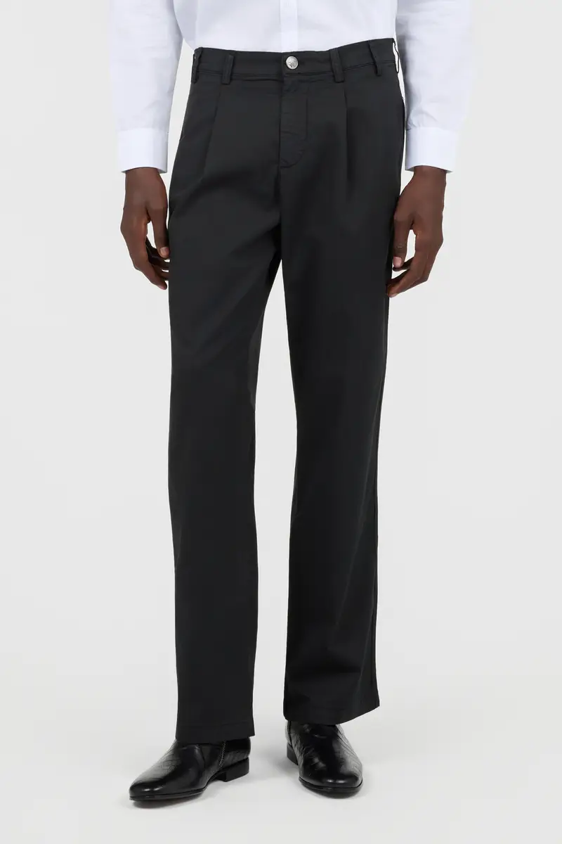 Roberto Cavalli Black Trousers Straight-Leg Pleats | Thumbnail 2 Roberto Cavalli Black Trousers Straight-Leg Pleats | Thumbnail 2