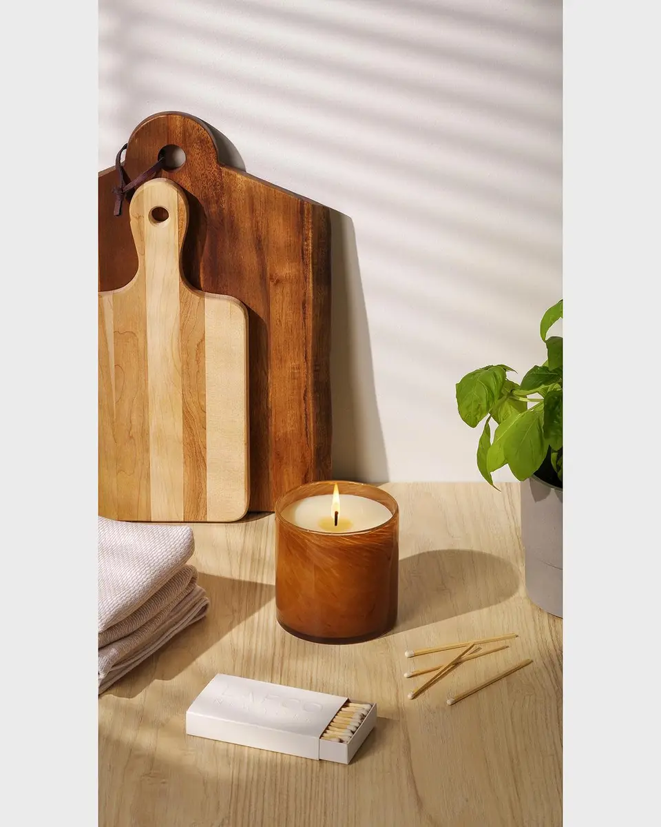 LAFCO New York Amber Black Vanilla Signature 15.5oz Candle | Thumbnail 4 LAFCO New York Amber Black Vanilla Signature 15.5oz Candle | Thumbnail 4