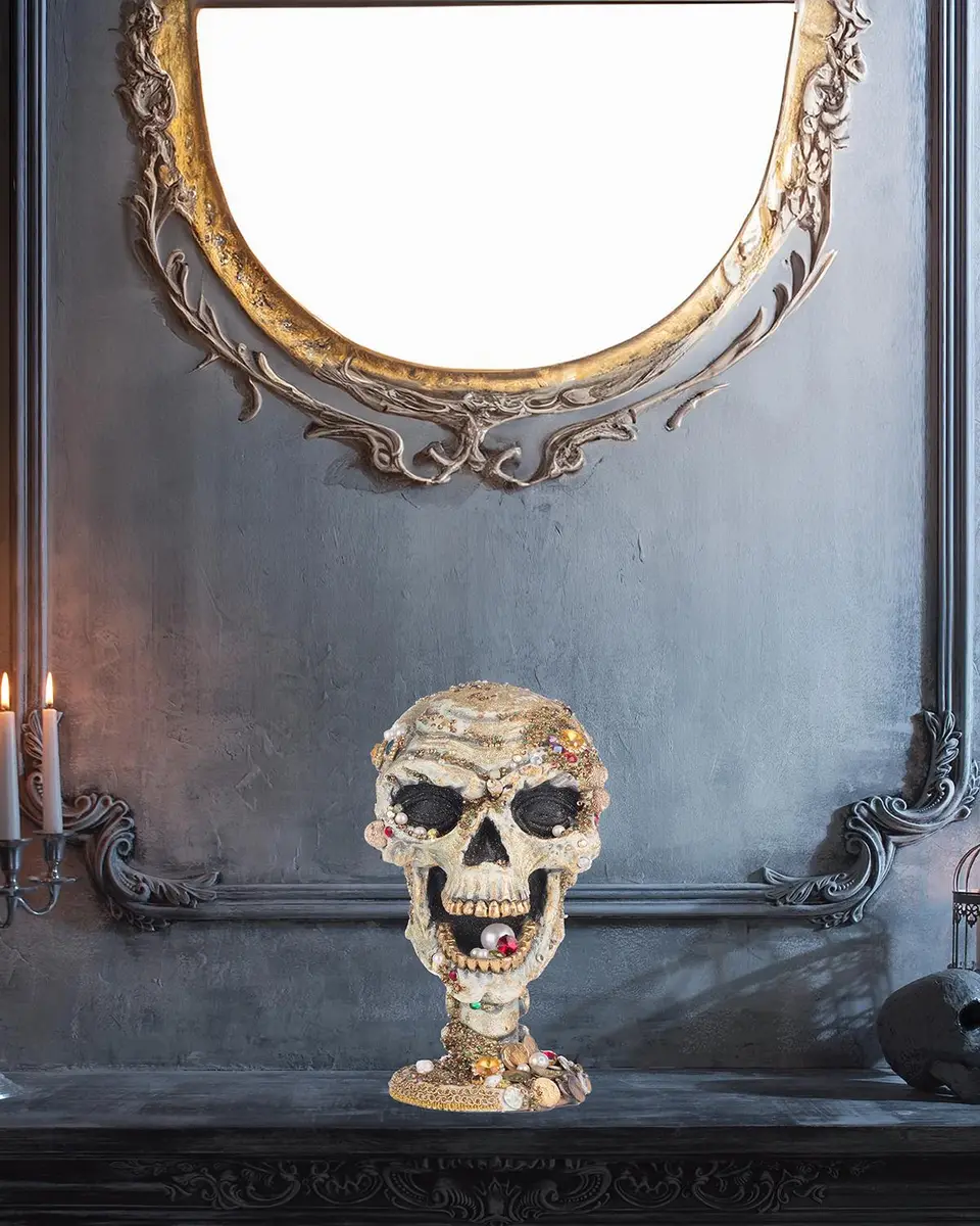 Katherine 's Collection Treacherous Treasure Tall Skull Tabletop | Thumbnail 3 Katherine 's Collection Treacherous Treasure Tall Skull Tabletop | Thumbnail 3