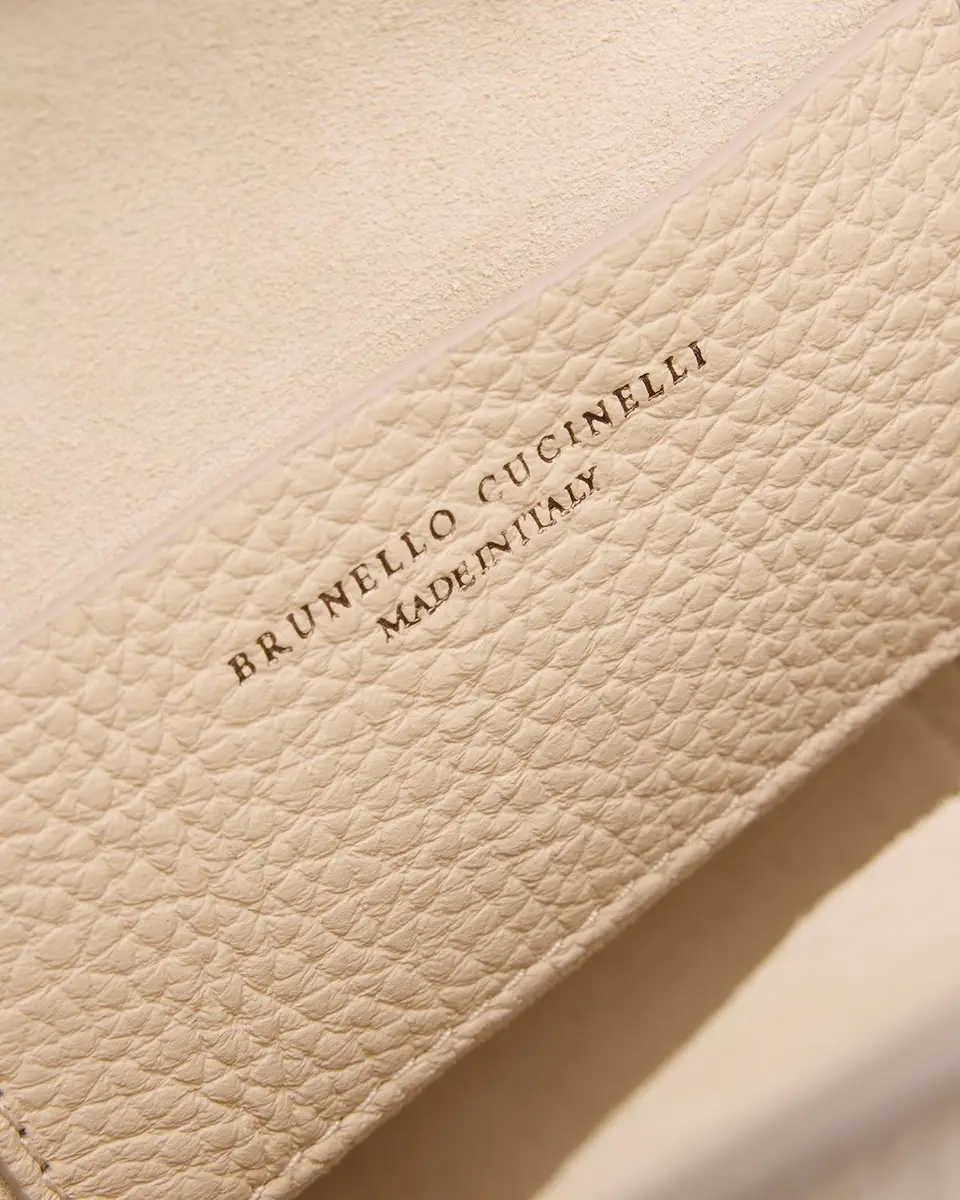 Brunello Cucinelli Sartorial Small Bucket Bag in Grain Leather | Thumbnail 6 Brunello Cucinelli Sartorial Small Bucket Bag in Grain Leather | Thumbnail 6