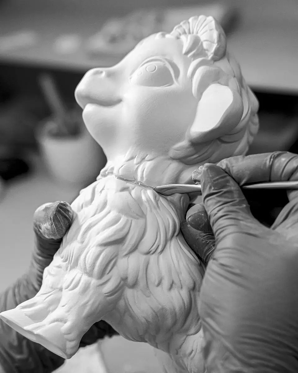 Lladro Baby Goat Porcelain Sculpture | Thumbnail 5 Lladro Baby Goat Porcelain Sculpture | Thumbnail 5