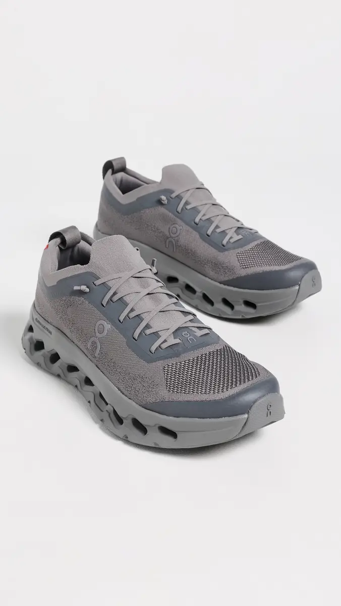 ON Cloudtilt Moon Sneakers | Thumbnail 4 ON Cloudtilt Moon Sneakers | Thumbnail 4