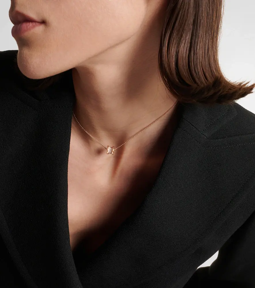 BVLGARI B. zero1 18kt rose gold pendant necklace with diamonds | Thumbnail 4 BVLGARI B. zero1 18kt rose gold pendant necklace with diamonds | Thumbnail 4