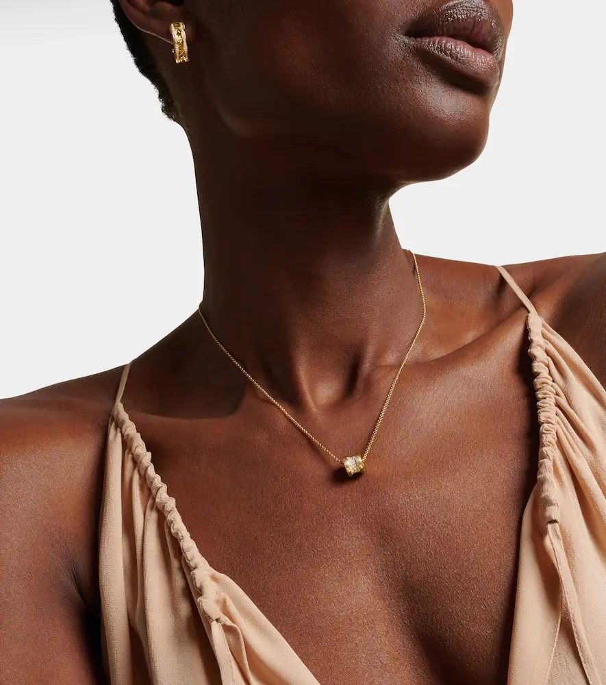 BVLGARI B. zero1 18kt gold pendant necklace with diamonds | Thumbnail 5 BVLGARI B. zero1 18kt gold pendant necklace with diamonds | Thumbnail 5