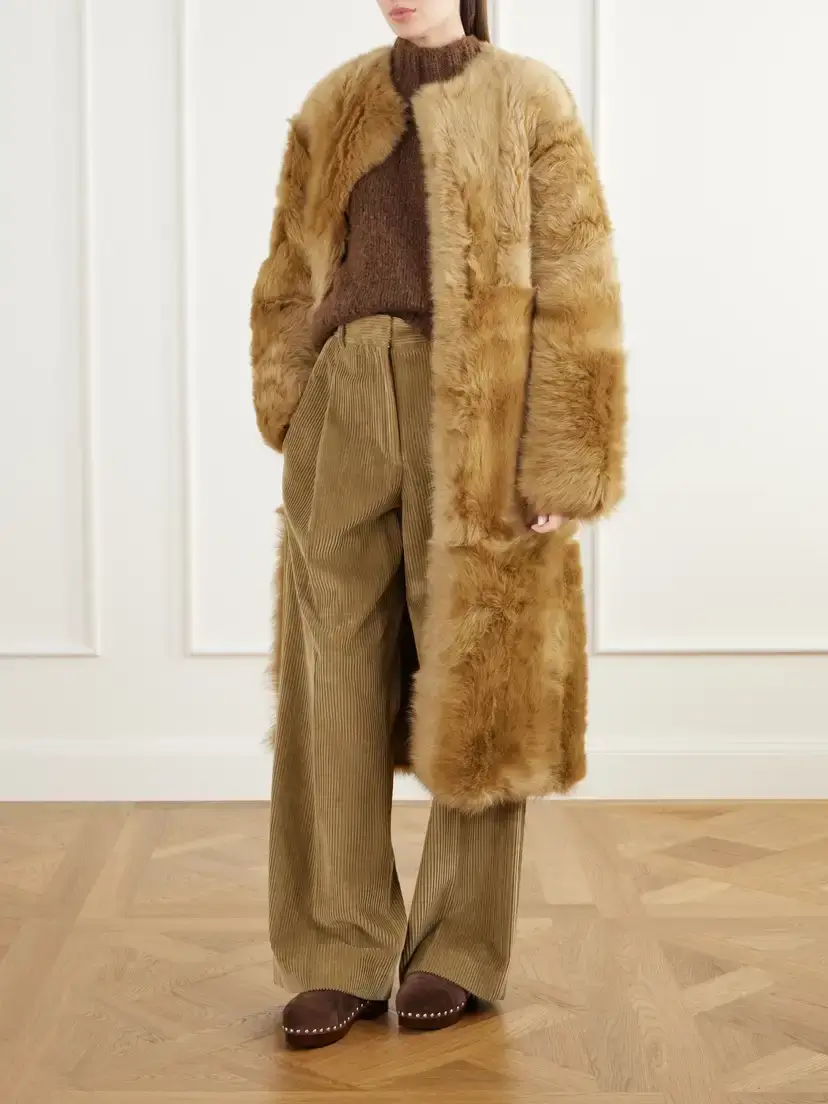 FFORME Demi Reversible Belted Collarless Shearling Coat | Thumbnail 2