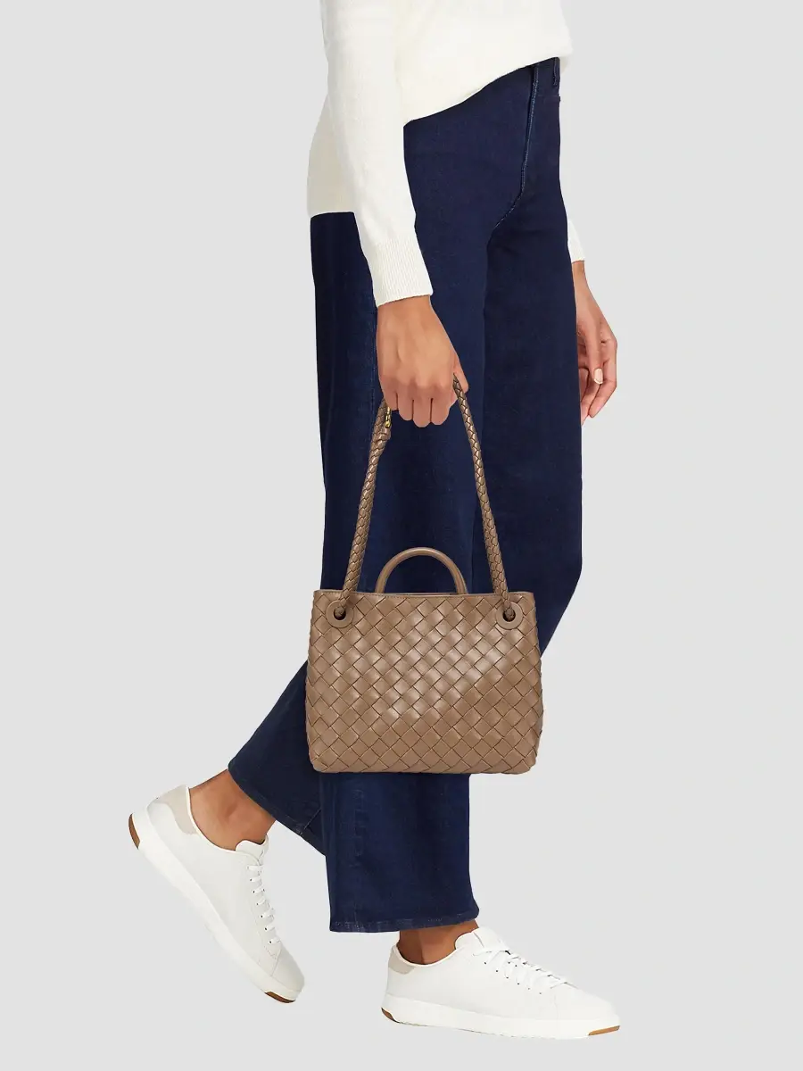 Bottega Veneta Women's Andiamo Small Intrecciato-Leather Top-Handle Bag | Thumbnail 3