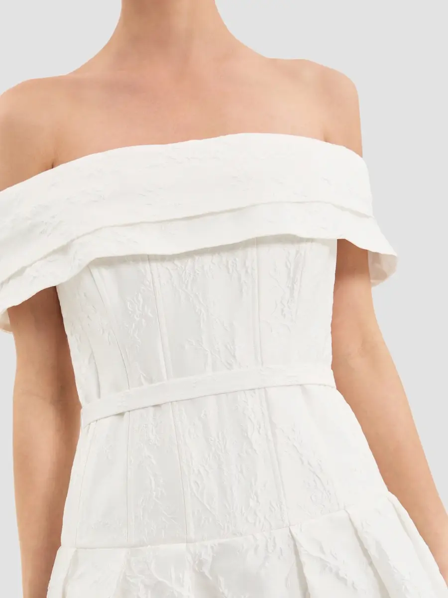 Rebecca Vallance Women's Revolution Embossed Jacquard Off-The-Shoulder Gown | Thumbnail 4