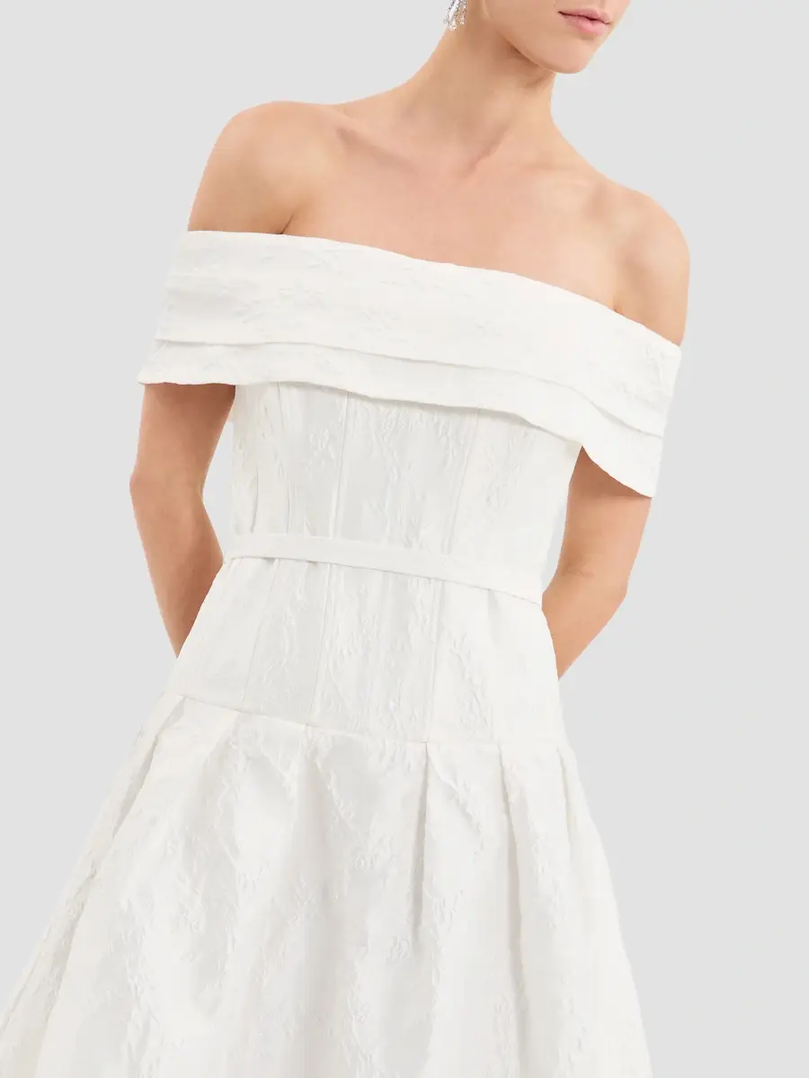 Rebecca Vallance Women's Revolution Embossed Jacquard Off-The-Shoulder Gown | Thumbnail 8
