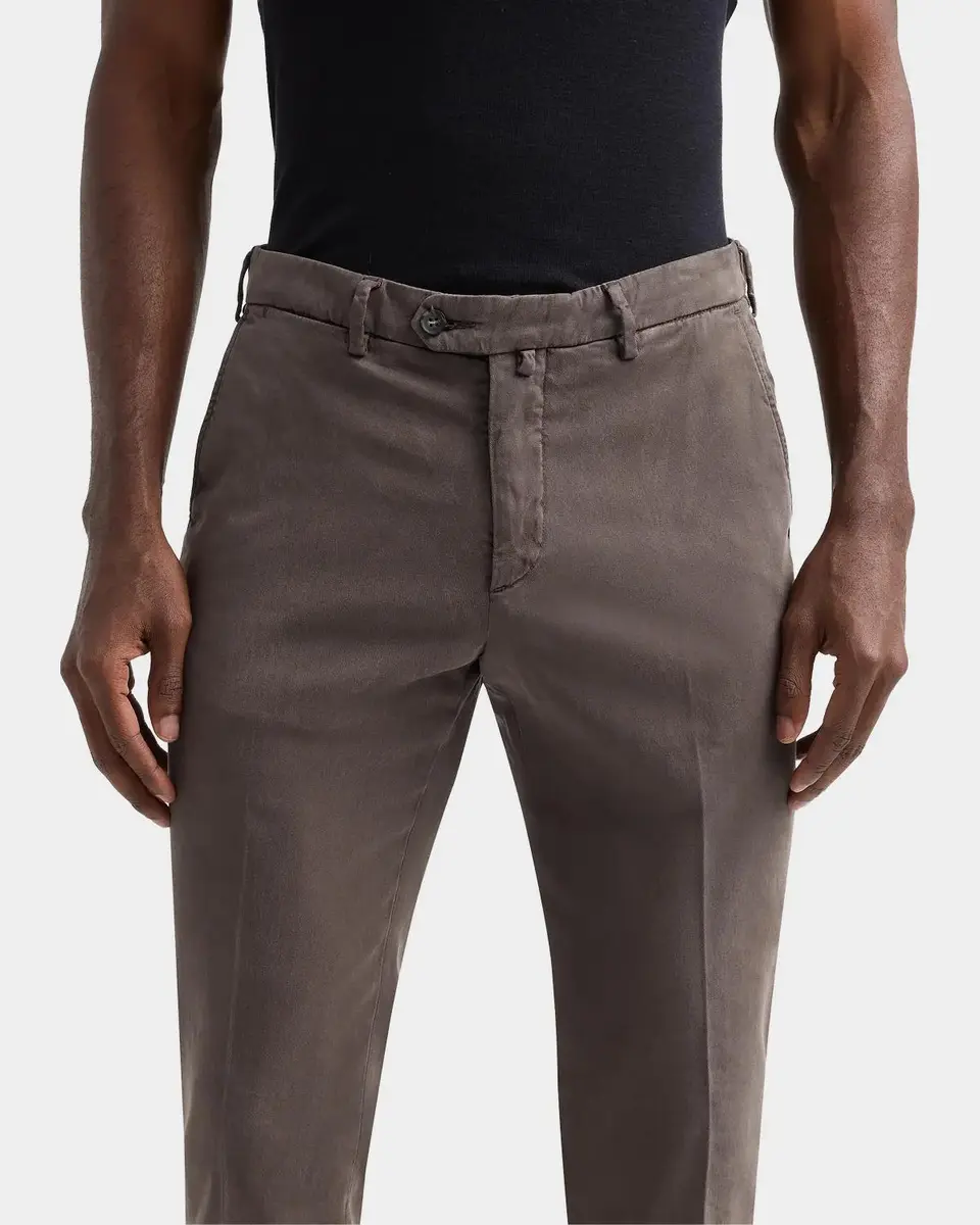 Sartorio Solid Crease-Front Trousers | Thumbnail 4 Sartorio Solid Crease-Front Trousers | Thumbnail 4