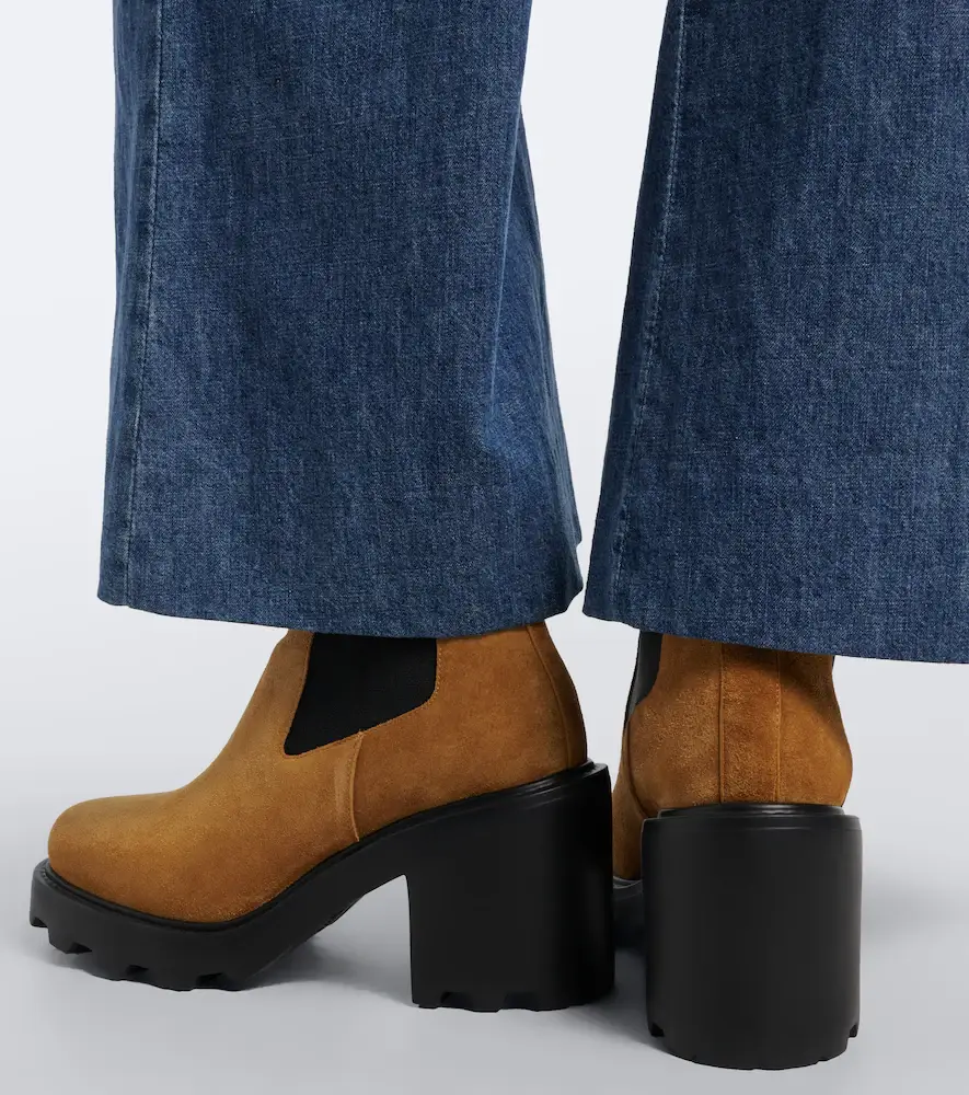 Valentino Garavani Beatle VLogo suede ankle boots | Thumbnail 5 Valentino Garavani Beatle VLogo suede ankle boots | Thumbnail 5