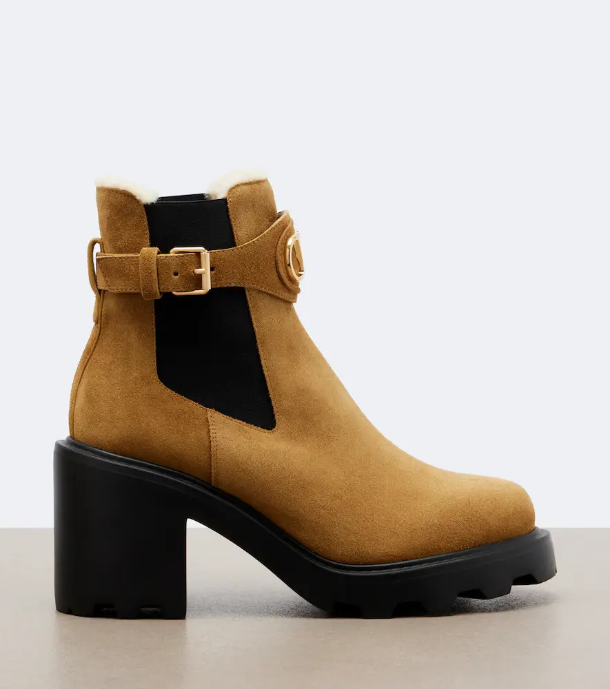 Valentino Garavani Beatle VLogo suede ankle boots | Thumbnail 6 Valentino Garavani Beatle VLogo suede ankle boots | Thumbnail 6