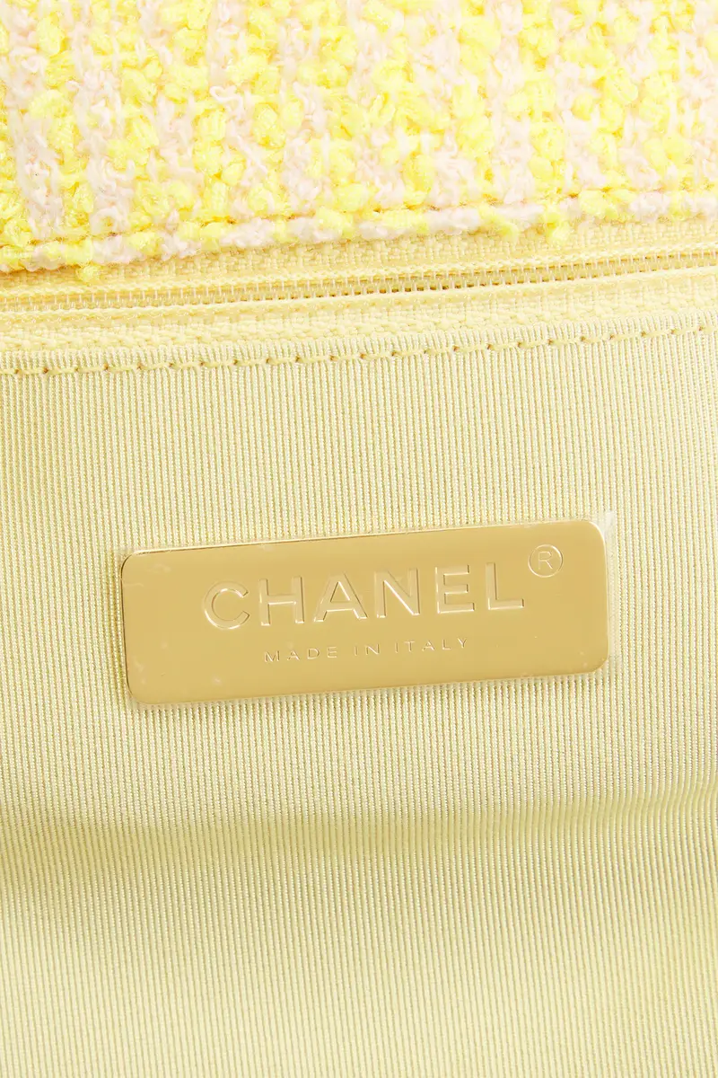 Chanel Chanel Tweed Large 19 Flap Bag | Thumbnail 5